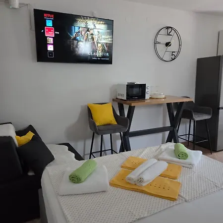 Appartamento Modern Self - Check In Near Paklenica National Park Starigrad Paklenica